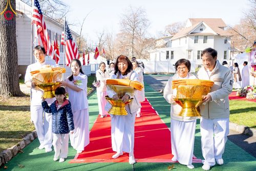 ภาพ No.100732:พิธีทอดกฐินบรมจักรพรรดิสร้างทุกสิ่ง  ณ วัดพระธรรมกายนิวเจอร์ซี ประเทศสหรัฐอเมริกา วันอาทิตย์ ที่ 19 พฤศจิกายน พ.ศ 2566