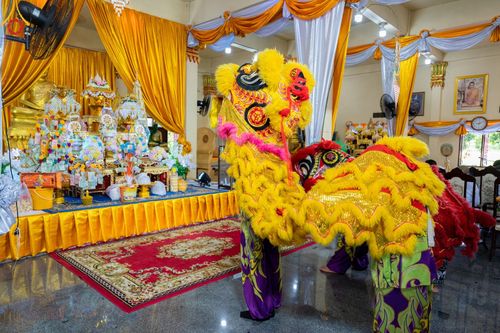 ภาพ No.165305:พิธีทอดกฐิน ณ วัดตระพัง ต.เชียงรากใหญ่  อ.สามโคก จ.ปทุมธานี ในโครงการกฐินสามัคคีทั่วไทย 30,000 วัด บูชาธรรม 80 ปี หลวงพ่อธัมมชโย โดยคณะศิษยานุศิษย์วัดพระธรรมกาย วันที่ 20 ตุลาคม พ.ศ. 2567