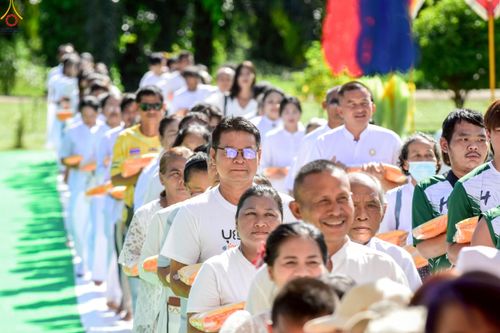 ภาพ No.253960:วันที่ 12 ตุลาคม พ.ศ. 2568 พิธีทอดกฐินสามัคคีทั่วไทย 30,000 วัด โดยคณะศิษยานุศิษย์ บูชาธรรม 81 ปี หลวงพ่อธัมมชโย ณ ธุดงคสถานชุมพร ต.ขุนกระทิง อ.เมือง จ.ชุมพร