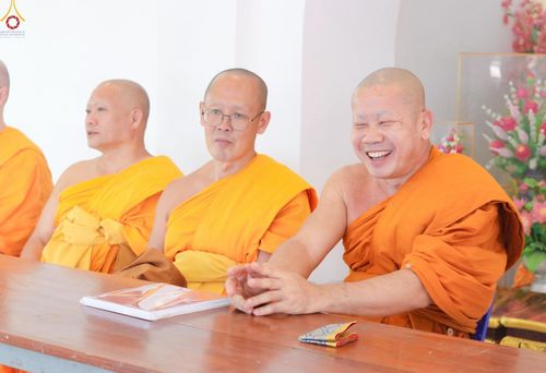 ภาพ No.250723:วันพุธที่ 8 ตุลาคม พ.ศ. 2568 พิธีทอดกฐินสามัคคีทั่วไทย 30,000 วัด โดยคณะศิษยานุศิษย์ บูชาธรรม 81 ปี หลวงพ่อธัมมชโย ณ วัดบางปลา อ.บางเลน จ.นครปฐม