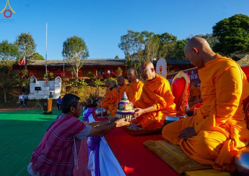 ภาพ No.125198:พิธีตักบาตรเนื่องในวันมาฆบูชา ณ สนามโรงเรียนบ้านนาเกียน  อำเภออมก๋อย จังหวัดเชียงใหม่ วันเสาร์ที่ ๒๔ กุมภาพันธ์ พ.ศ. ๒๕๖๗