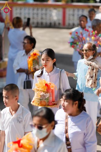 ภาพ No.173029:พิธีทอดกฐิน วัดนาบุญเฉลิมราษร์ ปราจีนบุรี ในโครงการกฐินสามัคคีทั่วไทย 30,000 วัด บูชาธรรม 80 ปี หลวงพ่อธัมมชโย โดยคณะศิษยานุศิษย์วัดพระธรรมกาย วันที่ 2 พฤศจิกายน พ.ศ. 2567