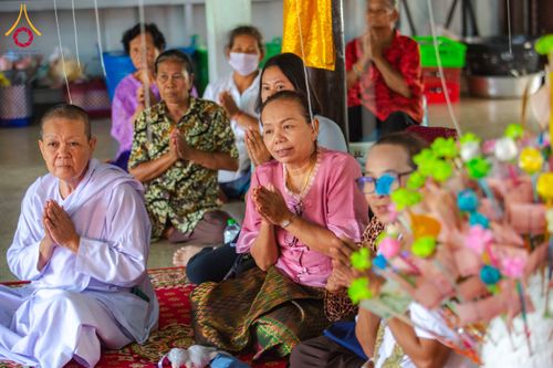 ภาพ No.169970:พิธีทอดกฐิน ณ วัดเขาสมอระบัง จ.เพชรบุรี ในโครงการกฐินสามัคคีทั่วไทย 30,000 วัด บูชาธรรม 80 ปี หลวงพ่อธัมมชโย โดยคณะศิษยานุศิษย์วัดพระธรรมกาย วันที่ 26 ตุลาคม พ.ศ. 2567