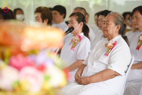 ภาพ No.172741:พิธีทอดกฐิน ศูนย์ปฏิบัติธรรมบ้านแก้วเรือนธรรม อ.เฉลิมพระเกียรติ จ.สระบุรี ในโครงการกฐินสามัคคีทั่วไทย 30,000 วัด บูชาธรรม 80 ปี หลวงพ่อธัมมชโย โดยคณะศิษยานุศิษย์วัดพระธรรมกาย วันที่ 26 ตุลาคม พ.ศ. 2567