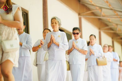 ภาพ No.171062:พิธีทอดกฐิน ณ วัดถ้ำผายา อ.นาด้วง จ.เลย ในโครงการกฐินสามัคคีทั่วไทย 30,000 วัด บูชาธรรม 80 ปี หลวงพ่อธัมมชโย โดยคณะศิษยานุศิษย์วัดพระธรรมกาย วันที่ 27 ตุลาคม พ.ศ. 2567