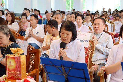 ภาพ No.252173:วันที่ 11 ตุลาคม พ.ศ. 2568 พิธีทอดกฐินสามัคคีทั่วไทย 30,000 วัด โดยคณะศิษยานุศิษย์ บูชาธรรม 81 ปี หลวงพ่อธัมมชโย ณ วัดราษฎร์รังสรรค์ อ.พระประแดง จ.สมุทรปราการ