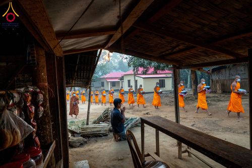 ภาพ No.130933:Photo Story ปฐมบรรพชาชาวพุทธมาร์มา Episode 4/5 วันที่ 13 กุมภาพันธ์พ.ศ. 2567 ณ วัดธัมจักร อรัญกุฏิ บังกลาเทศ