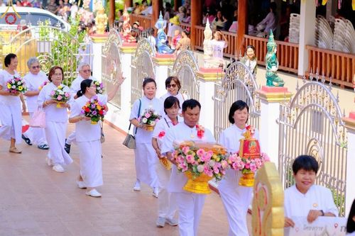 ภาพ No.166929:พิธีทอดกฐิน ณ วัดแม่ปะเหนือ อ.แม่ปะ จ.ตาก ในโครงการกฐินสามัคคีทั่วไทย 30,000 วัด บูชาธรรม 80 ปี หลวงพ่อธัมมชโย โดยคณะศิษยานุศิษย์วัดพระธรรมกาย วันที่ 24 ตุลาคม พ.ศ. 2567