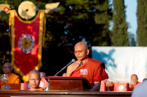 ภาพ No.225677:วันอาทิตย์ที่ 11 พฤษภาคม พ.ศ. 2568 วัดพระธรรมกายแคลิฟอร์เนีย จัดงานวิสาขบูชานานาชาติ และถวายมหาสังฆทานคณะสงฆ์ 120 รูป