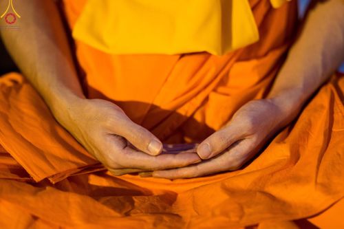 ภาพ No.108163:พระธรรมยาตราร่วมปฏิบัติธรรม และถ่ายภาพหมู่ประวัติศาสตร์ วันที่ 8 มกราคม พ.ศ. 2567  ณ อนุสรณ์สถานบางนางแท่น จ.นครปฐม