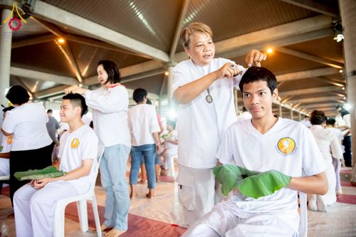 ภาพ No.214243:วันอาทิตย์ที่ 30 มีนาคม พ.ศ. 2568  พิธีปลงผมสามเณรฟื้นฟูทั่วไทย ณ มหารัตนวิหารคด คอร์ 22 วัดพระธรรมกาย จ.ปทุมธานี