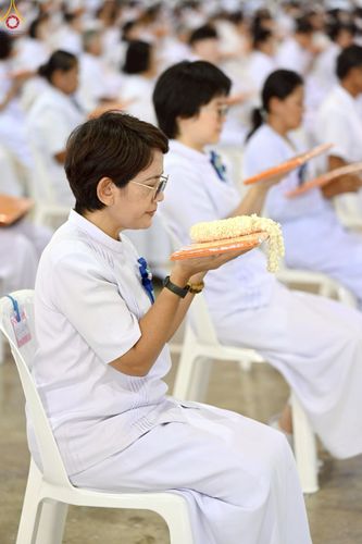 ภาพ No.251519:วันที่ 10 ตุลาคม พ.ศ. 2568 พิธีทอดผ้าป่าสมทบกฐินวัดพระธรรมกาย และสมทบกฐิน 30,000 กว่าวัดทั่วประเทศ ครั้งที่ 3 ณ สภาธรรมกายสากล วัดพระธรรมกาย