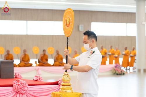 ภาพ No.129249:พิธีมอบรางวัลแก่สามเณรผู้สอบผ่าน โครงการสามเณรทรงพระปาฏิโมกข์ ณ ค่ายจองแชมป์ หมู่กุฏิสามเณรเปรียญธรรม วัดพระธรรมกาย วันอาทิตย์ที่ ๑๐ มีนาคม พ.ศ.๒๕๖๗