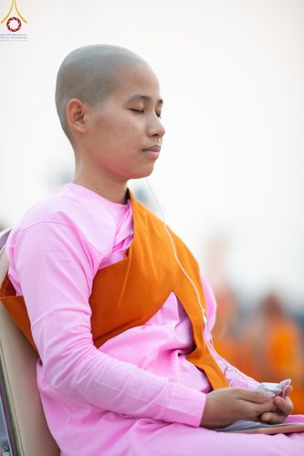 ภาพ No.77154:พิธีจุดมาฆประทีป ในวันมาฆบูชา อาทิตย์ต้นเดือนที่ 6 มีนาคม พ.ศ. 2566 ณ วัดพระธรรมกาย อ.คลองหลวง จ.ปทุมธานี