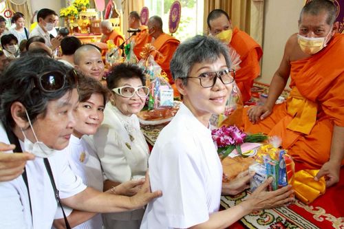 ภาพ No.264933:วันที่ 23 ตุลาคม พ.ศ. 2568 พิธีทอดกฐินสามัคคีทั่วไทย 30,000 วัด โดยคณะศิษยานุศิษย์ บูชาธรรม 81 ปี หลวงพ่อธัมมชโย ณ วัดด่าน กรุงเทพมหานครฯ