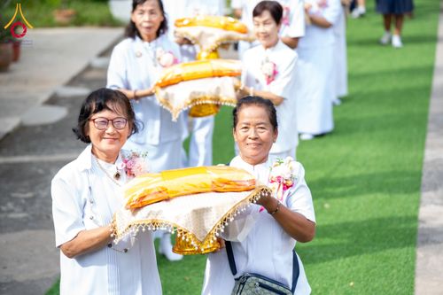 ภาพ No.174755:พิธีทอดกฐินสามัคคี ธรรมอุทยานบ้านแป้ง อำเภอพรหมบุรี จังหวัดสิงห์บุรี ในโครงการกฐินสามัคคีทั่วไทย 30,000 วัด บูชาธรรม 80 ปี หลวงพ่อธัมมชโย โดยคณะศิษยานุศิษย์วัดพระธรรมกาย วันที่ 26 ตุลาคม พ.ศ. 2567