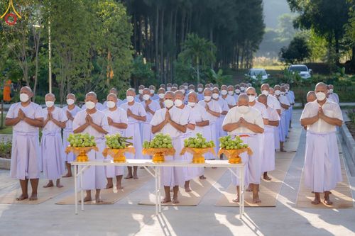 ภาพ No.102132:พิธีบรรพชาธรรมทายาท ในโครงการอุปสมบทหมู่ รุ่นบูชาธรรมมหาปูชนียาจารย์ ณ วัดเขาตะแบก อ.ศรีราชา จ.ชลบุรี วันเสาร์ที่ 9 ธันวาคม พ.ศ. 2566