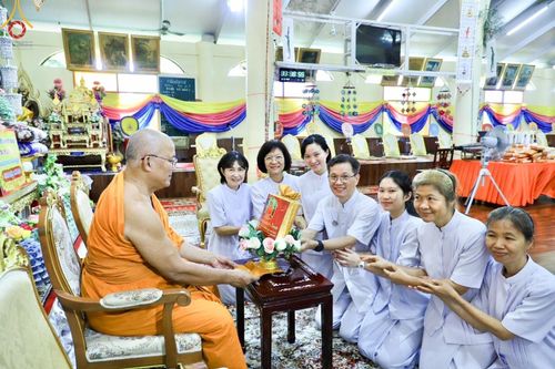 ภาพ No.168704:พิธีทอดกฐิน ณ วัดสิงห์คูยาง จ.ลพบุรี ในโครงการกฐินสามัคคีทั่วไทย 30,000 วัด บูชาธรรม 80 ปี หลวงพ่อธัมมชโย โดยคณะศิษยานุศิษย์วัดพระธรรมกาย วันที่ 20 ตุลาคม พ.ศ. 2567