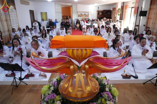 ภาพ No.99349:พิธีทอดกฐินสามัคคี ณ วัดพระธรรมกายอิตาลี วันที่ 19 พฤศจิกายน พ.ศ. 2566