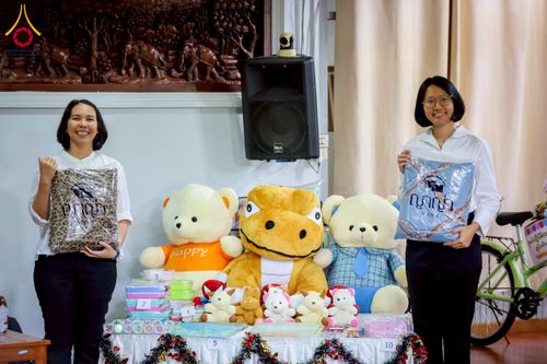 ภาพ No.272514:วันที่ 21 พฤศจิกายน พ.ศ. 2568 รวมพลังเด็กดี V-Star ผู้นำฟื้นฟูศีลธรรมโลก ประจำปี 2568 จังหวัดสุโขทัย ณ ศูนย์ปฏิบัติธรรมสุโขทัย