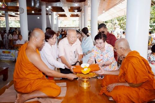 ภาพ No.271689:วันที่ 11 ตุลาคม พ.ศ. 2568 พิธีทอดกฐินสามัคคีทั่วไทย ณ วัดหาดใหญ่สิตาราม ต.ควนลัง อ.หาดใหญ่ จ.สงขลา โดยคณะศิษยานุศิษย์ บูชาธรรม 81 ปี หลวงพ่อธัมมชโย