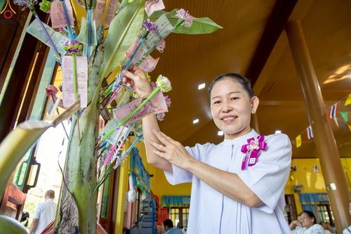 ภาพ No.267077:วันที่ 26 ตุลาคม พ.ศ. 2568 พิธีทอดกฐินสามัคคีทั่วไทย ณ วัดหนองม่วง อ.เฉลิมพระเกียรติ จ.สระบุรี โดยคณะศิษยานุศิษย์ บูชาธรรม 81 ปี หลวงพ่อธัมมชโย