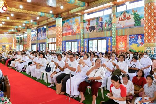 ภาพ No.166881:พิธีทอดกฐิน ณ วัดครุนอก ต.บางครุ อ.พระประแดง จ.สมุทรปราการ ในโครงการกฐินสามัคคีทั่วไทย 30,000 วัด บูชาธรรม 80 ปี หลวงพ่อธัมมชโย โดยคณะศิษยานุศิษย์วัดพระธรรมกาย วันที่ 20 ตุลาคม พ.ศ. 2567