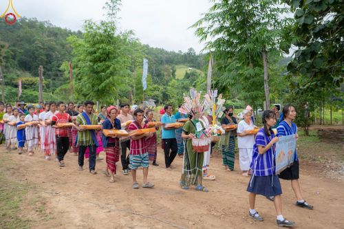ภาพ No.93636:พิธีทอดกฐินสามัคคีทั่วไทย 5,000 วัด ณ ศูนย์อบรมเยาวชนสบเมย จ.แม่ฮ่องสอน วันที่ 10 พฤศจิกายน พ.ศ. 2566