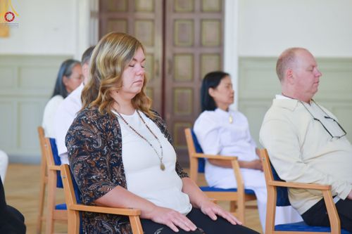 ภาพ No.88286:วัดพระธรรมกายนอร์ธสวีเดน ได้จัดโครงการสอนสมาธิ  1 Day Meditation Retreat วันอาทิตย์ที่ 17 กันยายน พ.ศ. 2566