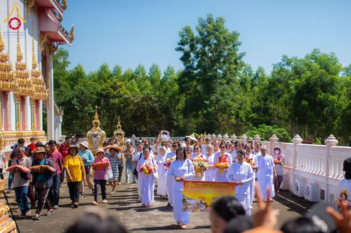 ภาพ No.178390:พิธีทอดกฐิน ณ วัดซับมะนาว ต.หนองหว้า อ.เขาฉกรรจ์ จ.สระแก้ว ในโครงการทอดกฐินสามัคคีทั่วไทย 30,000 วัด บูชาธรรม 80 ปี หลวงพ่อธัมมชโย โดยคณะศิษยานุศิษย์วัดพระธรรมกาย วันที่ 11 พฤศจิกายน พ.ศ. 2567