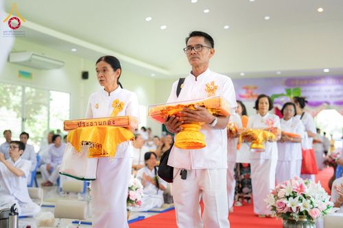 ภาพ No.178929:พิธีทอดกฐิน ณ ศูนย์ธุดงคสถานบ้านหมี่ อ.บ้านหมี่ จ.ลพบุรี ในโครงการกฐินสามัคคีทั่วไทย 30,000 วัด บูชาธรรม 80 ปี หลวงพ่อธัมมชโย โดยคณะศิษยานุศิษย์วัดพระธรรมกาย วันที่ 10 พฤศจิกายน พ.ศ. 2567