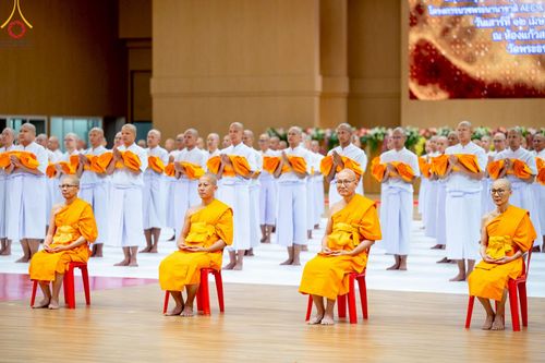 ภาพ No.217152:วันเสาร์ที่ 12 เมษายน พ.ศ. 2568 พิธีบรรพชา พิธีขอศีลและขอนิสสัย พิธีมอบบาตร ในโครงการอุปสมบทหมู่ บูชาธรรมหลวงพ่อธัมมชโย, โครงการธรรมทายาท ระดับอุดมศึกษา รุ่นที่ 52 ,  โครงการบวชพระนานาชาติ AEC & WAB CEO รุ่นที่ 4 ณ วัดพระธรรมกาย