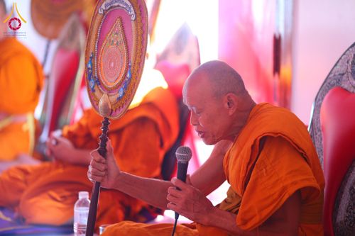 ภาพ No.172985:พิธีทอดกฐิน วัดป่าดอยพระบาท จ.เชียงราย ในโครงการกฐินสามัคคีทั่วไทย 30,000 วัด บูชาธรรม 80 ปี หลวงพ่อธัมมชโย โดยคณะศิษยานุศิษย์วัดพระธรรมกาย วันที่ 26 ตุลาคม พ.ศ. 2567