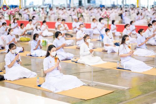 ภาพ No.91286:พิธีปฏิบัติธรรม และพิธีจุดเทียนใจ ไฟนิรันดร์ อนันตชัย วันอาทิตย์ที่ 22 ตุลาคม พ.ศ. 2566 ณ สภาธรรมกายสากล วัดพระธรรมกาย