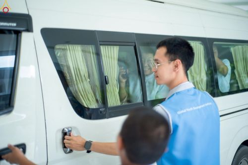 ภาพ No.243212:วันที่ 23-31 สิงหาคม พ.ศ. 2568 เจ้าหน้าที่ทุกสถานะ ทุ่มเทจัดงาน สัมมนารวมใจผู้นำบุญ เพื่องานกฐินสามัคคีทั่วไทย 30,000 วัด บูชาธรรม 81 ปี หลวงพ่อธัมมชโย