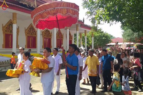 ภาพ No.168806:พิธีทอดกฐิน ณ วัดจันทรังษี จ.ปราจีนบุรี ในโครงการกฐินสามัคคีทั่วไทย 30,000 วัด บูชาธรรม 80 ปี หลวงพ่อธัมมชโย โดยคณะศิษยานุศิษย์วัดพระธรรมกาย วันที่ 20 ตุลาคม พ.ศ. 2567