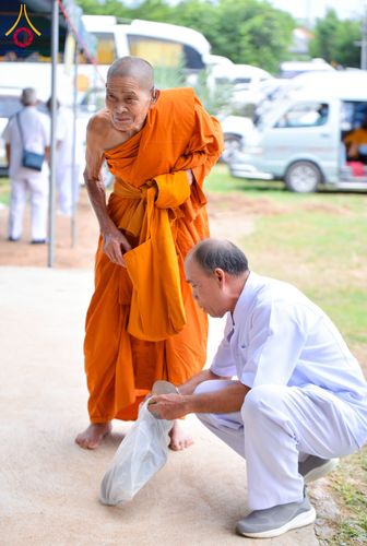 ภาพ No.230491:วันอาทิตย์ที่ 29 มิถุนายน พ.ศ. 2568  งานสัมมนาคณะสงฆ์จังหวัดอำนาจเจริญ โครงการกฐินสามัคคีทั่วไทย 30,000 วัด บูชาธรรม 81 ปี หลวงพ่อธัมมชโย และพิธีถวายสังฆทาน 409 วัด ครบรอบ 9 ปี ณ ธุดงคสถานอำนาจเจริญ