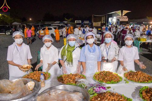 ภาพ No.112937:พิธีถวายภัตตาหารเป็นสังฆทาน แด่คณะพระธรรมยาตรา ปีที่ 12 วันที่ 16 มกราคม พ.ศ. 2567 ณ วัดโบสถ์(บน) บางคูเวียง จ.นนทบุรี