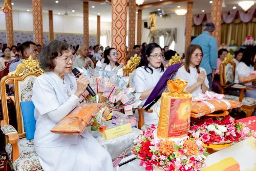 ภาพ No.260140:วันที่ 19 ตุลาคม พ.ศ. 2568 พิธีทอดกฐินสามัคคีทั่วไทย 30,000 วัด โดยคณะศิษยานุศิษย์ บูชาธรรม 81 ปี หลวงพ่อธัมมชโย ณ วัดราษฎร์นิมิตศรัทธาธรรม(หนองปรือ) อ.บางพลี จ.สมุทรปราการ