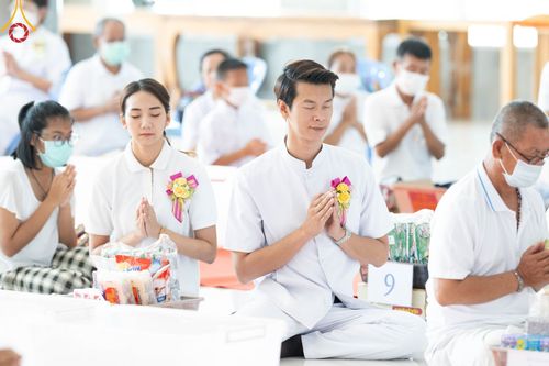 ภาพ No.86009:งานบุญครบรอบ 12 ปี ณ ศูนย์อบรมเยาวชนนครปฐม วันเสาร์ ที่ 19 สิงหาคม พ.ศ. 2566 พิธีทอดผ้าป่าบำรุงศูนย์ และพิธีเจริญพระพุทธมนต์ ฉลองหอฉันคุณยายฯ ประธานสงฆ์  พระมหาคมสัน  ธมฺมาสนฺโน ประธานบุญพิธี กัลฯสุนทรินทร์  จันทนา และคณะเจ้าภาพจังหวัดนครปฐม