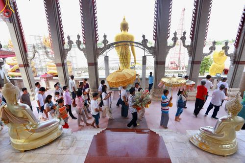 ภาพ No.98369:พิธีทอดกฐินสามัคคีทั่วไทย 5,000 วัด ณ วัดอัมพุวราราม อ.สามโคก จ.ปทุมธานี วันที่ 26 พฤศจิกายน พ.ศ. 2566