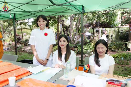 ภาพ No.165606:พิธีทอดกฐินศูนย์ปฏิบัติธรรมแก้วภูเรือ จ.เลย ในโครงการกฐินสามัคคีทั่วไทย 30,000 วัด บูชาธรรม 80 ปี หลวงพ่อธัมมชโย โดยคณะศิษยานุศิษย์วัดพระธรรมกาย วันที่ 20 ตุลาคม พ.ศ. 2567