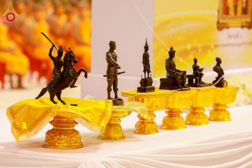 ภาพ No.120742:องค์กรปกครองส่วนท้องถิ่นปทุมฯ ร่วมคณะสงฆ์ ภาครัฐ ภาคเอกชน คณะศิษย์วัดพระธรรมกาย รวมใจพสกนิกรบำเพ็ญกุศลอุทิศถวายสมเด็จพระบูรพมหากษัตริยาธิราช พร้อมด้วยบูรพาจารย์ ผู้มีอุปการคุณต่อพระพุทธศาสนา และแผ่นดิน