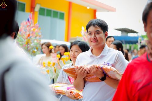 ภาพ No.270273:วันที่ 28 ตุลาคม พ.ศ. 2568 พิธีทอดกฐินสามัคคีทั่วไทย ณ สำนักสงฆ์เทพพิทักษ์ผล ต.แสนสุข อ.เมืองชลบุรี จ.ชลบุรี โดยคณะศิษยานุศิษย์ บูชาธรรม 81 ปี หลวงพ่อธัมมชโย