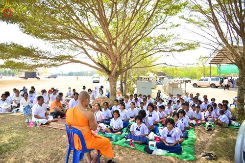 ภาพ No.128964:พระธรรมยาตราเดินธรรมยาตรา ณ ชุมชนรอบศูนย์ปฏิบัติธรรมภาคใต้ อ.บางกล่ำ จ.สงขลา วันที่ 10 มีนาคม พ.ศ. 2567