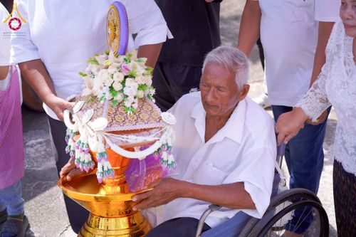 ภาพ No.275564:วันที่ 5 พฤศจิกายน พ.ศ. 2568 พิธีทอดกฐินสามัคคีทั่วไทย ณ วัดวังมะนาว อ.ปากท่อ จ.ราชบุรี โดยคณะศิษยานุศิษย์ บูชาธรรม 81 ปี หลวงพ่อธัมมชโย