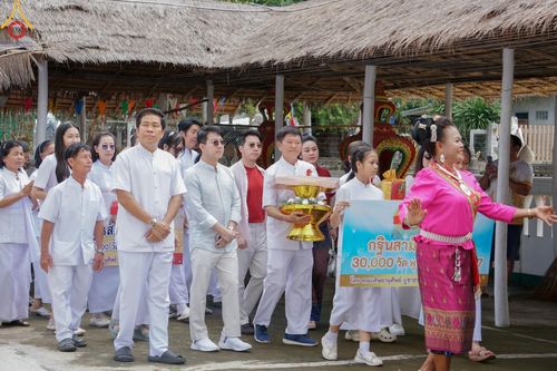 ภาพ No.163991:โครงการกฐินสามัคคีทั่วไทย 30,000 วัด บูชาธรรม 80 ปี หลวงพ่อธัมมชโย โดย คณะศิษยานุศิษย์วัดพระธรรมกาย ณ วัดบ่อพราน จ.นครราชสีมา วันที่ 20 ตุลาคม พ.ศ. 2567