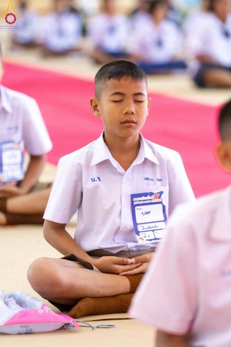 ภาพ No.185132:กิจกรรมวันรวมพลังเด็กดี V-Star ผู้นำฟื้นฟูศีลธรรมโลก จังหวัดพิจิตร ณ ศูนย์ปฏิบัติธรรมกัลยาณมิตรพิจิตร ต.ตะพานหิน อ.ตะพานหิน จ.พิจิตร วันที่ 12 ธันวาคม พ.ศ. 2567