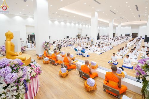 ภาพ No.157314:โครงการ อุบาสกแก้ว อุบาสิกาแก้ว รุ่นที่ 3 ตัวแทนทอดกฐินสามัคคีทั่วไทย 30,000 วัด บูชาธรรม 80 ปี หลวงพ่อธัมมชโย ระหว่างวันที่ 19-22 กันยายน พ.ศ. 2567 โซนกรุงเทพฯ-สมุทรปราการ ณ อาคาร 115 ปี คุณยายอาจารย์ฯ วัดพระธรรมกาย