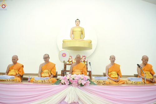 ภาพ No.246416:วันที่ 12-14 กันยายน พ.ศ. 2568 โครงการบวชอุบาสกแก้ว อุบาสิกาแก้ว รุ่นที่ 1 ผู้แทนทอดกฐินสามัคคีทั่วไทย 30,000 วัด จ.สระบุรี บูชาธรรม 81 ปี หลวงพ่อธัมมชโย ณ ศูนย์ปฏิบัติธรรมสระบุรี อ.พระพุทธบาท จ.สระบุรี